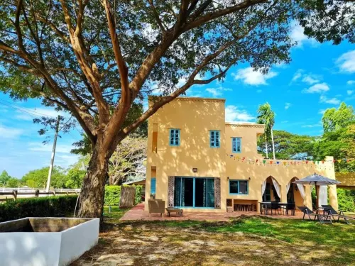 Kampu Nature Pool Villa Rayong -  Casas de vacaciones