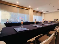 Holiday Inn Express CIUDAD DE MEXICO CONDESA by IHG Hotels near Mercado Roma