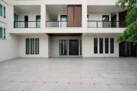 Collection O Yayah Residence - 2-Star