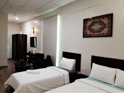 Blue Eyes Hotel