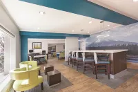 La Quinta Inn & Suites by Wyndham Central Point - Medford Hotels in Jackson County
