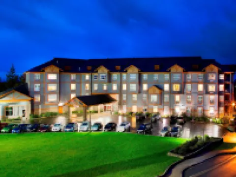 Four Points by Sheraton Victoria Gateway Hotels in Langford