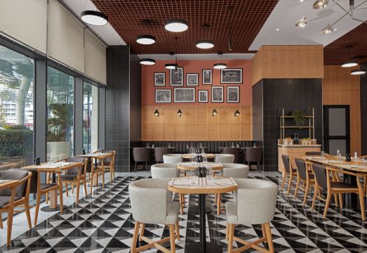 포 포인츠 바이 쉐라톤 이스탄불 펜딕