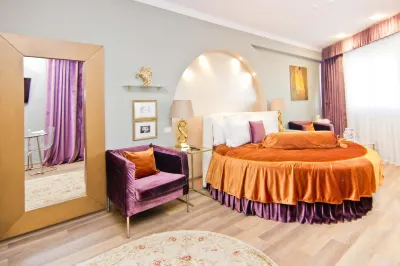 Avrora Hotel