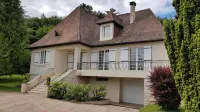 Maison Blanche Hotels in Fossemagne