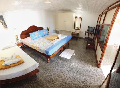 Marine Palace Beach Hotel