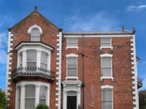 Rowntree Lodge Hotels in Scarborough