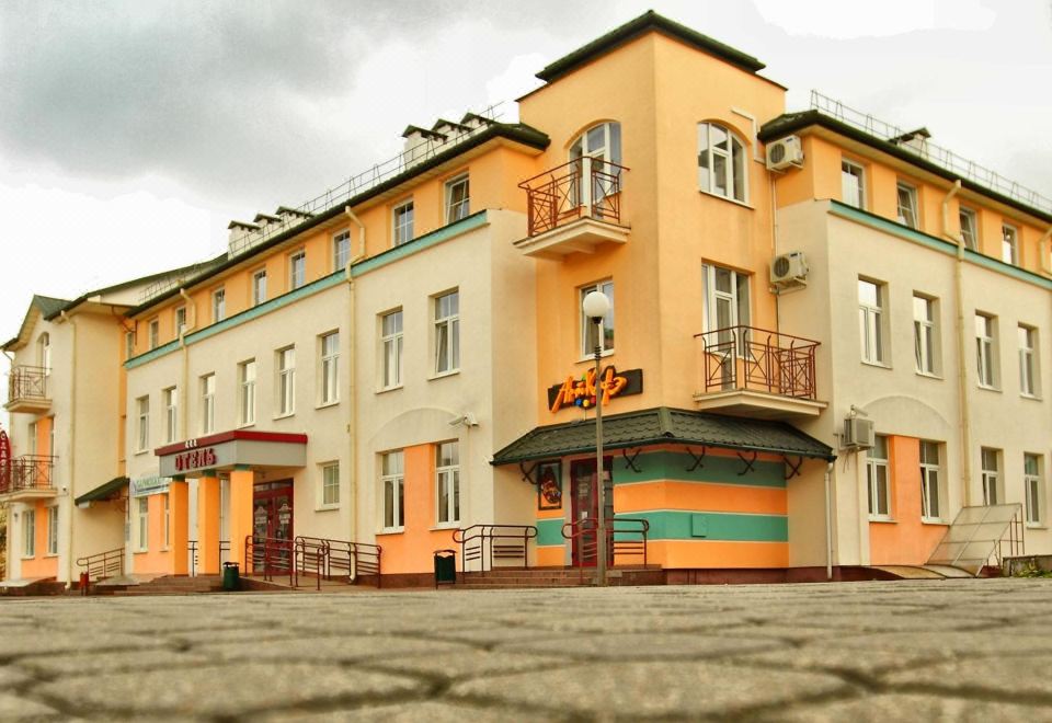 hotel overview picture