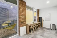 Cozy Stays - Private Rooms in Adelaide CBD with Shared Facilities