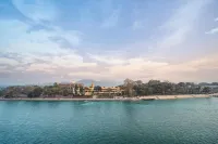 Hotel Trimurti