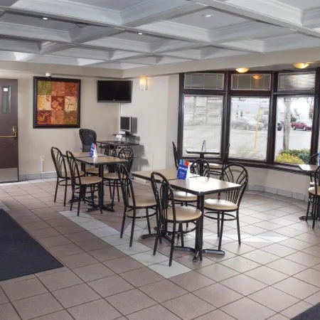 Super 8 by Wyndham North Bay