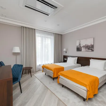 Kaiserhof (Кайзерхоф) Отели в г. Калининград