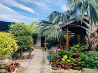 파이시스 가든 투어리스트 인