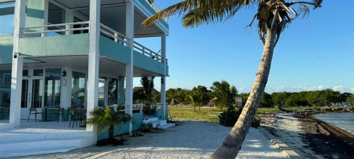 Island Magic Villas Hotels in Caye Caulker