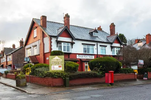 Orrell Park Hotel - Airport Shuttle