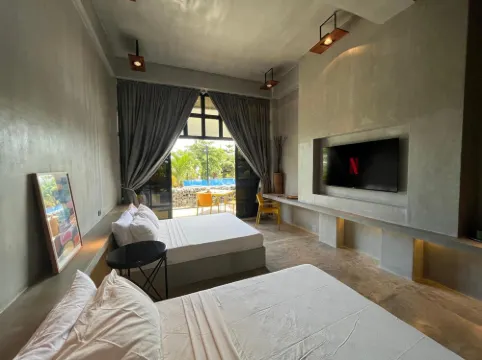 Vistapaloma Beach Resort