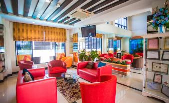 Ayara Grand Palace Hotel