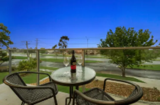 Melbourne Airport Motel Hotels in Westmeadows