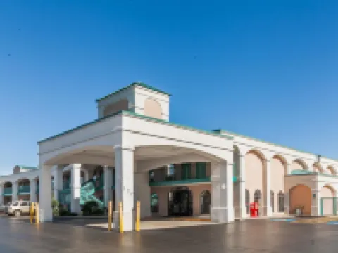 Super 8 by Wyndham Murfreesboro Hotels in Murfreesboro