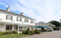 Circle Hotel Fairfield - parking