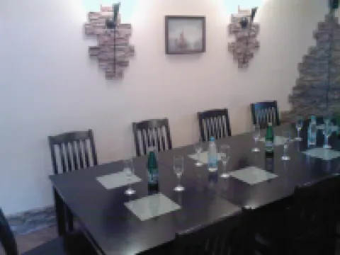 Kedr Hotel 尼亞甘酒店