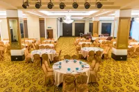 MH Sentral Hotel Sg Siput - parking