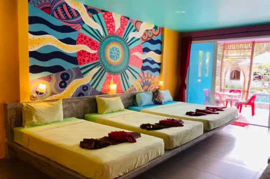 พูลสวีท