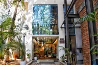 Olive Zip Golflinks by Embassy Group Các khách sạn gần Shiv Mandir Temple