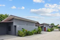 Kornnawan Resort Hotels in Hua Pho