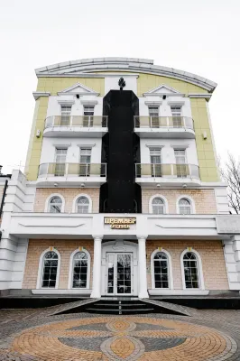 Премьер Отель