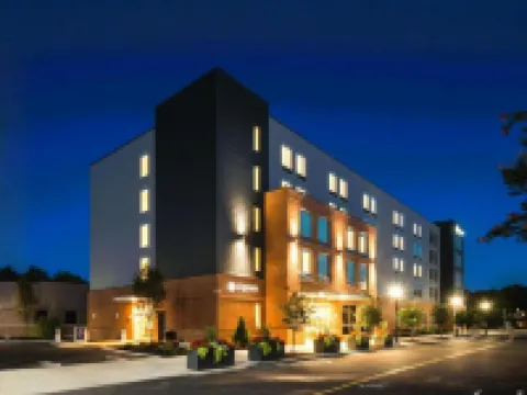 La Quinta Inn & Suites by Wyndham Chattanooga Downtown/South Hotels in Chattanooga