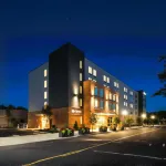 La Quinta Inn & Suites by Wyndham Chattanooga Downtown/South