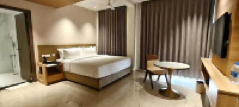 Leaf Hotel