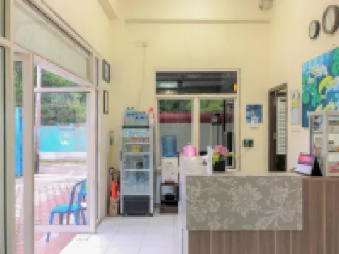 Hotel Lido 88 Sorong Mitra RedDoorz 소롱 호텔
