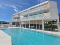 Apartamentos Martha's - Condos