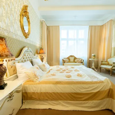 Hotel Pension Dahlem Hotels near Lichterfelde