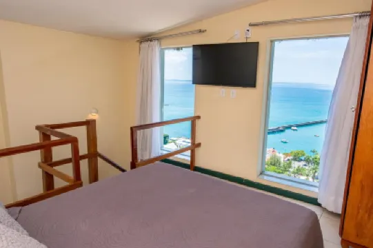 Pousada Colonial Chile Hotels near Porto da Barra