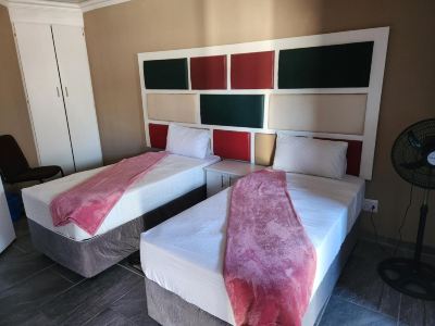 Francos Guest Lodge Accommodation