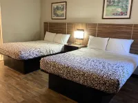 Country Hearth Inn & Suites Augusta - Hostels