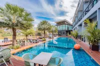 Phuengluang Riverside Hotel Chanthaburi - Pool