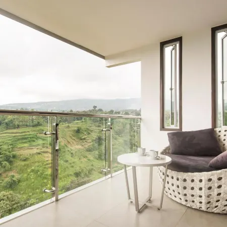 Lembang Views