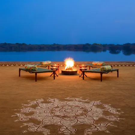 Mr & MRS Smith Raas Chhatrasagar