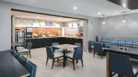 Holiday Inn Express Lompoc