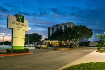 Holiday Inn & Suites Beaumont-Plaza (I-10 & Walden) Các khách sạn ở Beaumont