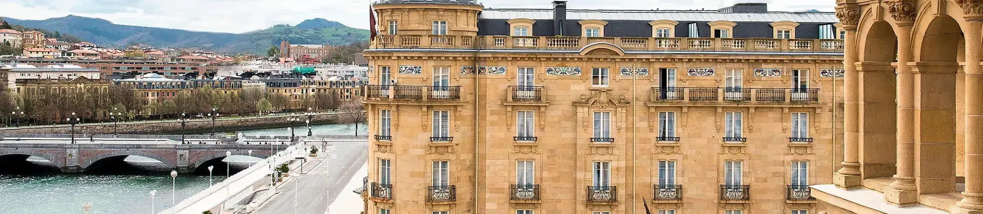 Premium Hotels