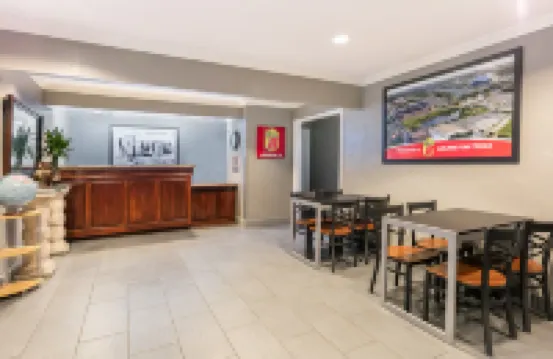 Super 8 by Wyndham Arlington Near at&T Stadium