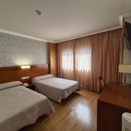 Hotel Hhb Pontevedra Confort