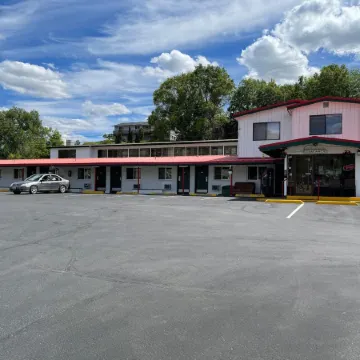 Apple Inn Motel