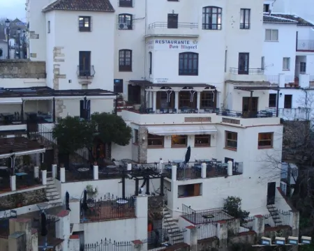 ホテル ドン ミゲル ロンダのホテル