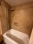 Budget Inn - 2-Star